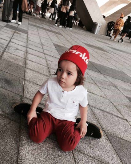 Làm sao chăm sóc giúp trẻ tự tin