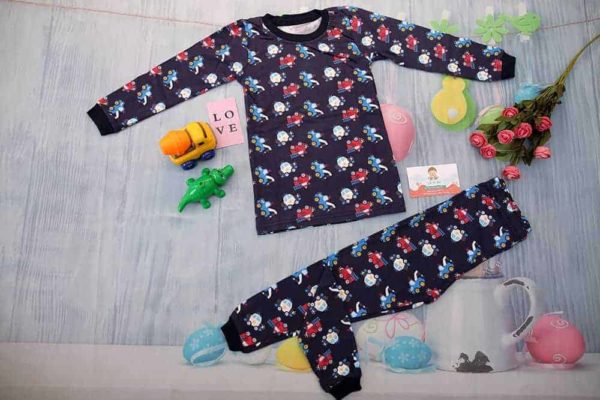 Quần áo trẻ em mùa đông 3 Bộ xuất Hàn bé trai hoạt tiết xe