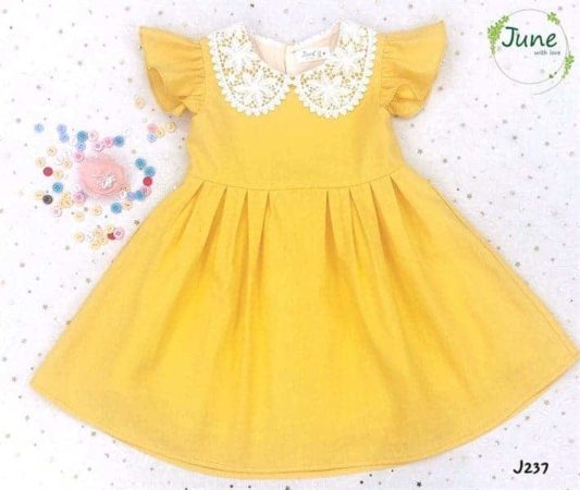 Đầm vàng cao cấp hãng June & River