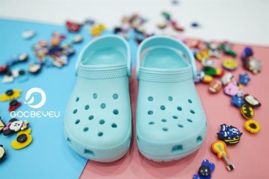dép crocs xịn
