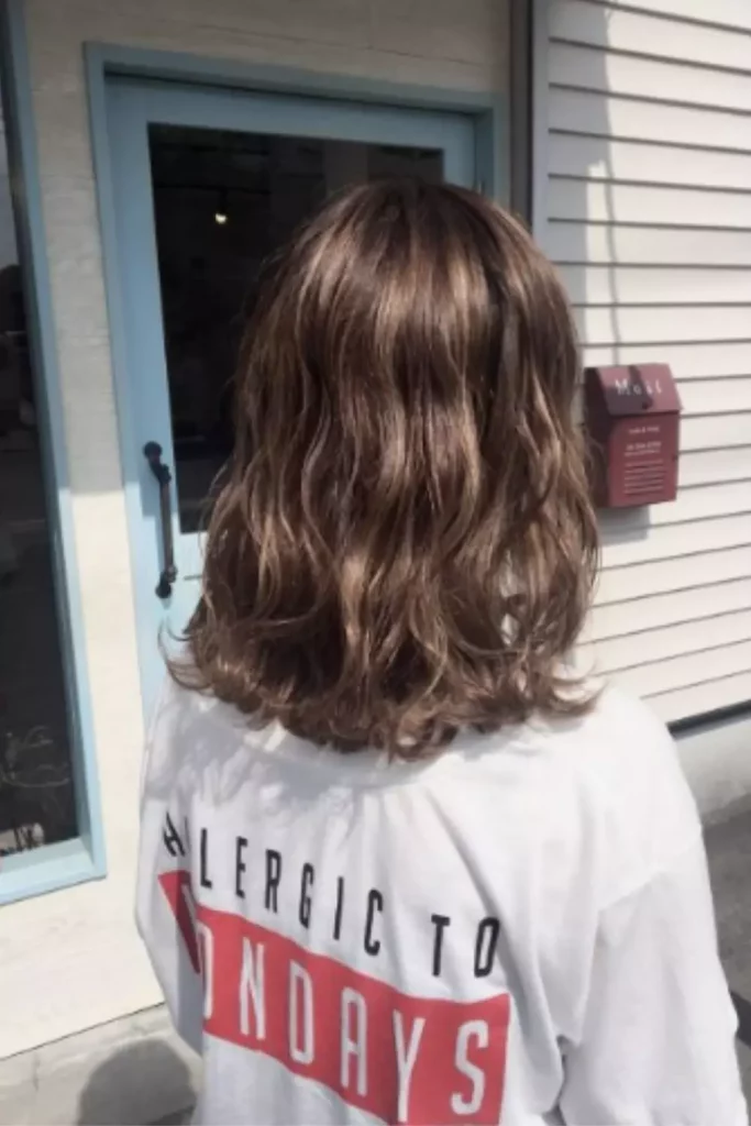 Tóc xoăn lơi sóng lọn nhỏ